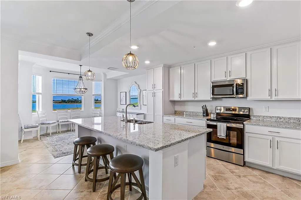 2 bed, 2.0 bath, 1170 sqft, $6,000 — Photo 3