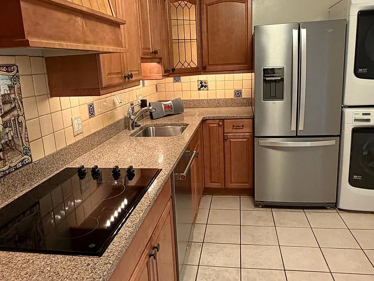 8370 Greensboro Dr #1019 — Photo 27