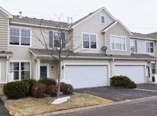 1576 Countryside Dr, Shakopee, MN 55379