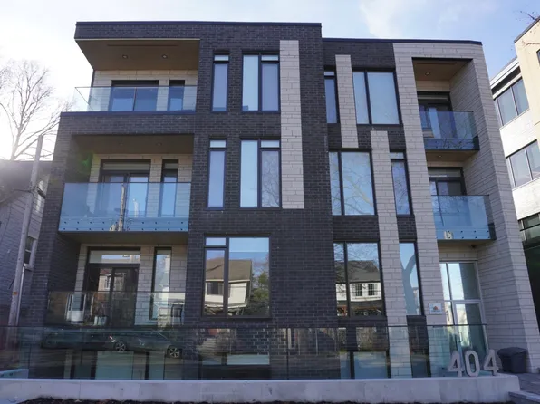 404 Eden Ave #203, Ottawa, ON K1Z 5H9