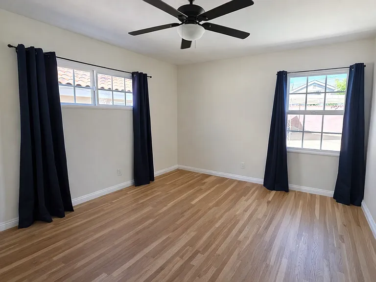100 W Oakmont Dr — Photo 4