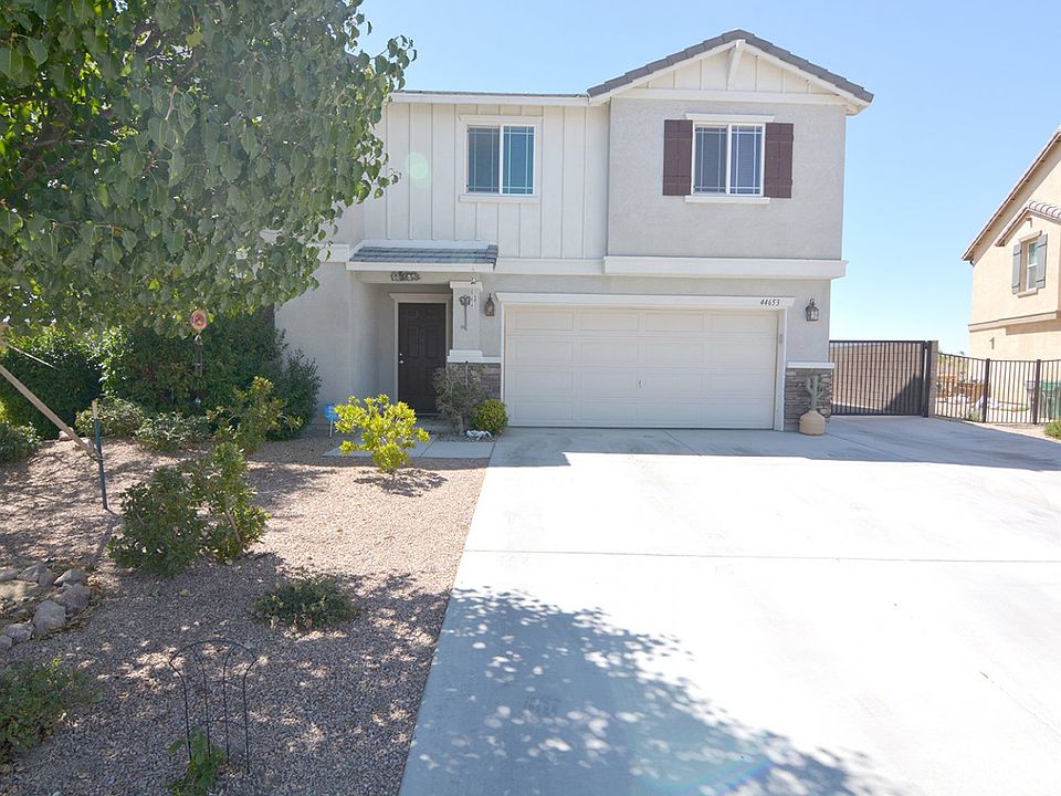1st image of 44653 Driftwood St