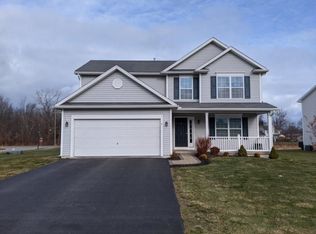 2 Wycombe Pl, Rochester, NY 14612