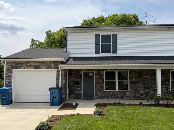 200 N Hummel St, Hummelstown, PA 17036