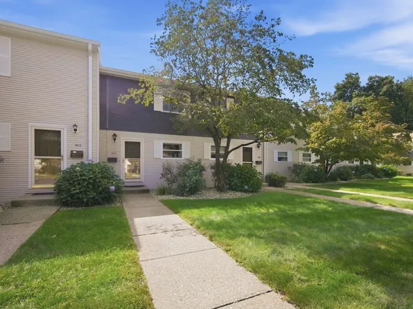 144 Autumn St APT E, Agawam, MA 01001