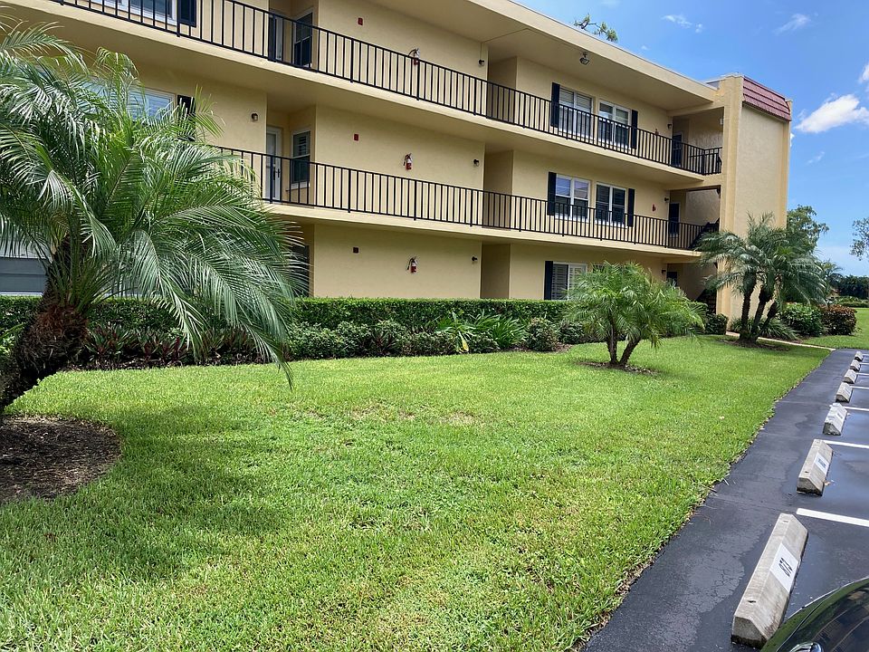 1st image of 1085 Forest Lakes Dr APT 108