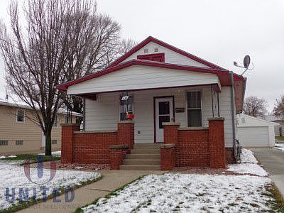 1st image of 711 S Westcott St