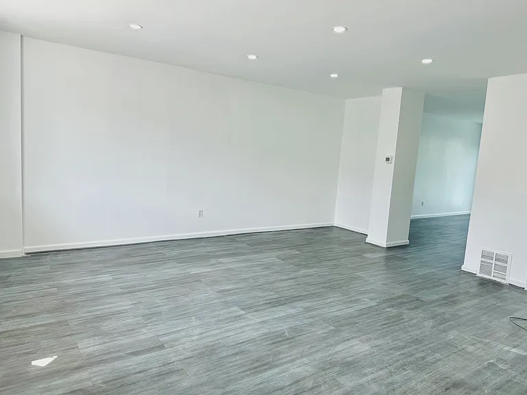 3641 Canby Dr — Photo 3
