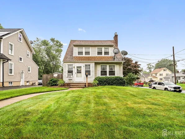 124 McKinnon St, Piscataway, NJ 08854