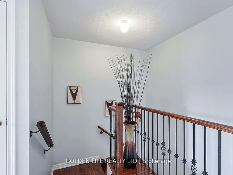 187 Riverwalk Dr — Photo 11