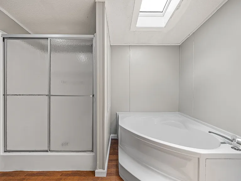 295 Tanglewood Dr — Photo 5