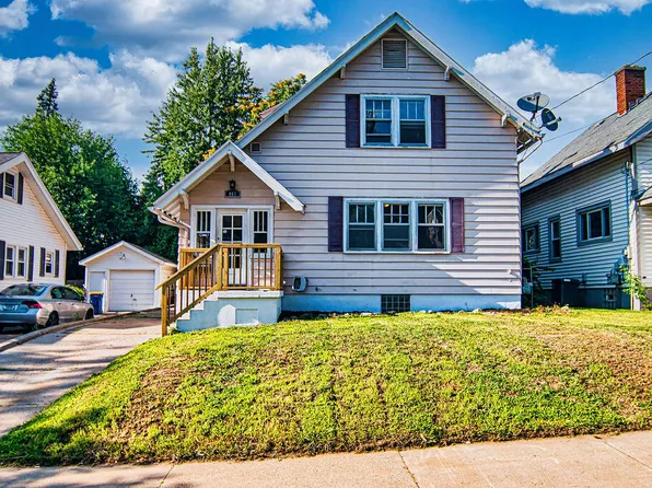 867 Ardmore St SE, Grand Rapids, MI 49507
