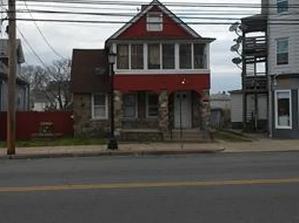 2310 Barnum Ave #1, Stratford, CT 06615