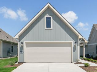 207 Smokestack Ln, Georgetown, TX 78633