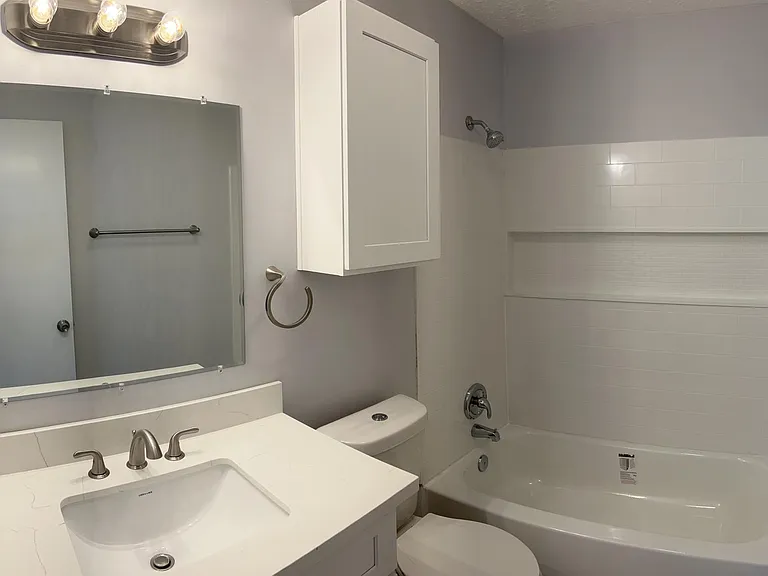 6915 Briarfield Dr — Photo 9