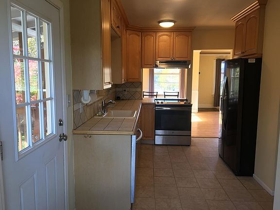 5th image of 1319 11th St