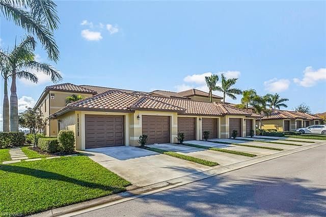 1st image of 10020 Siesta Bay Dr APT 9022