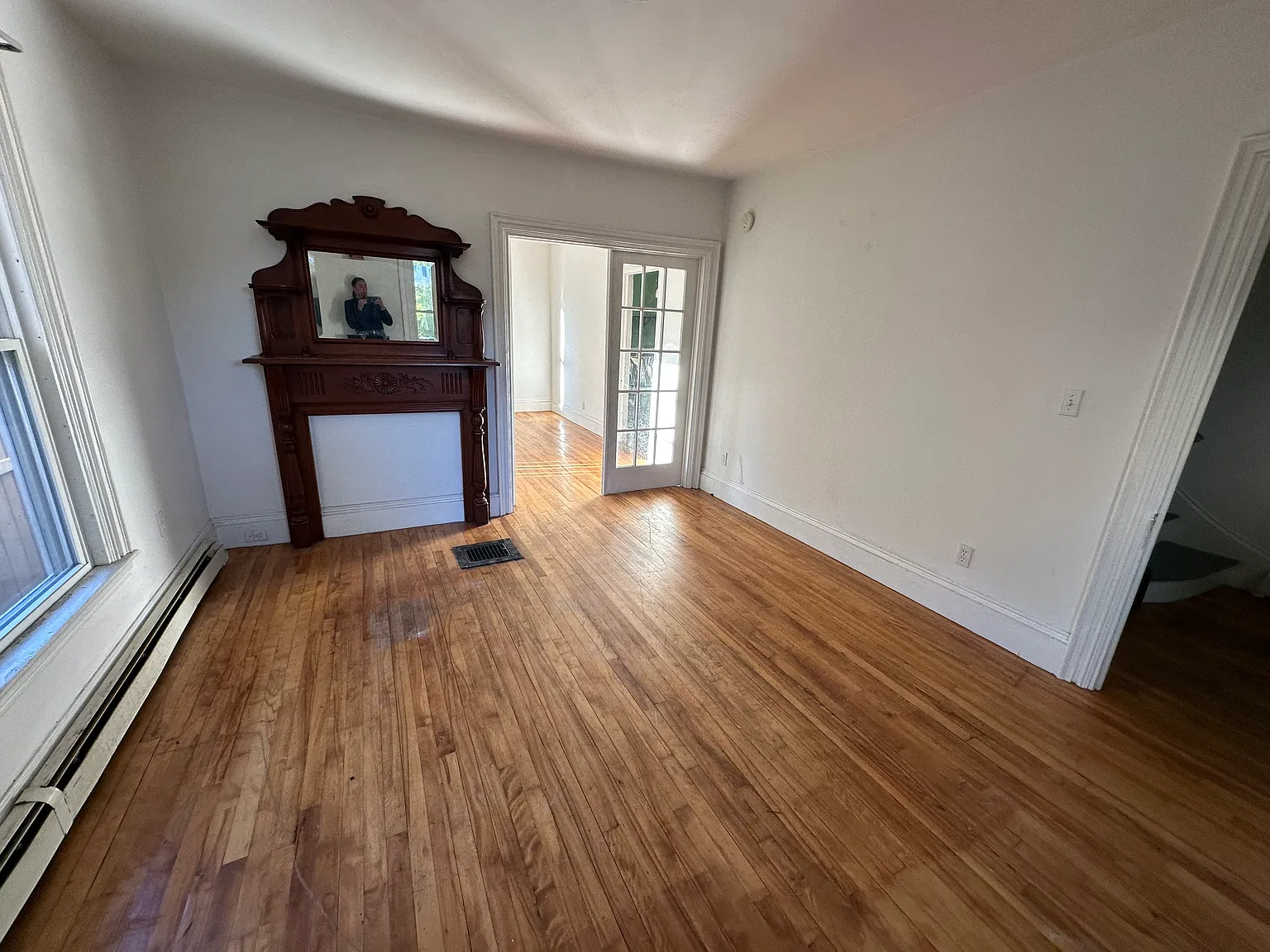 3 bed, 1.5 bath, 1566 sqft, $2,545 — Photo 4