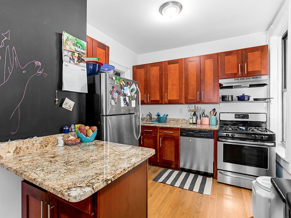 1st image of 1463 Bedford Ave APT 3A