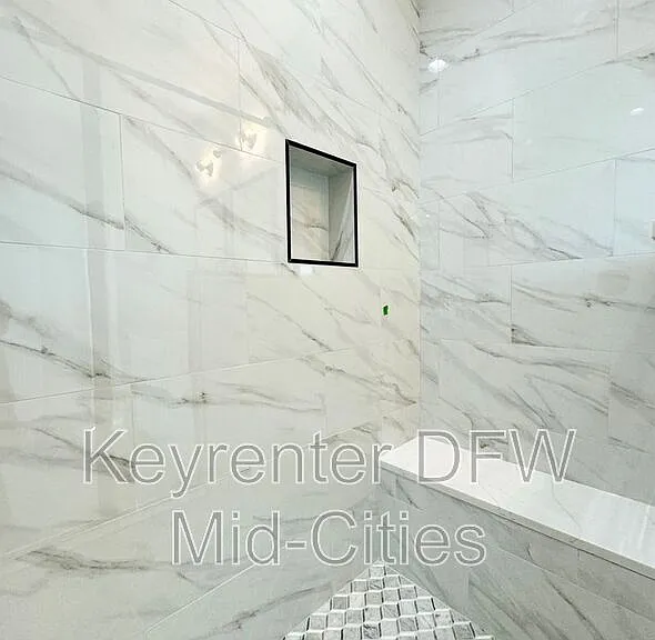 7302 Uloho Way — Photo 16