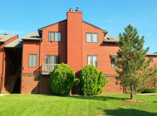 211 Village Cmns #211, Flemington, NJ 08822