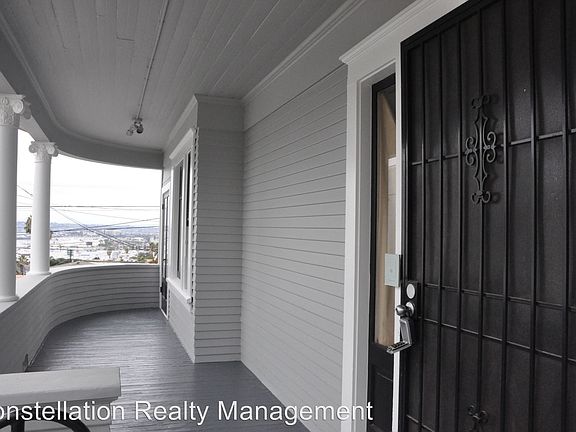 3rd image of 2131 Albatross St APT 03