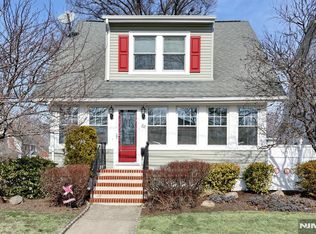 88 Catalpa Ave, Hackensack, NJ 07601