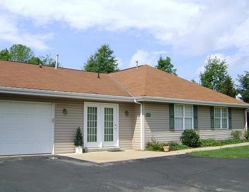 1st image of 1202 Redmont Pl