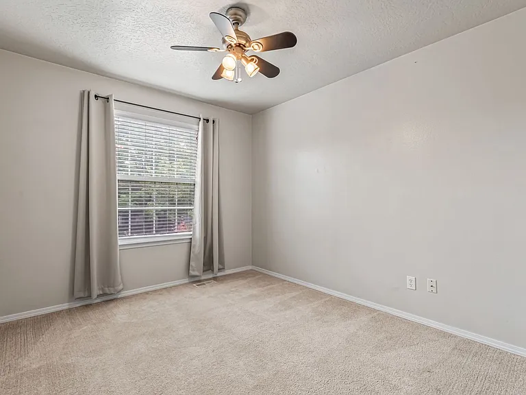 3614 E Hand Cart Ln — Photo 15