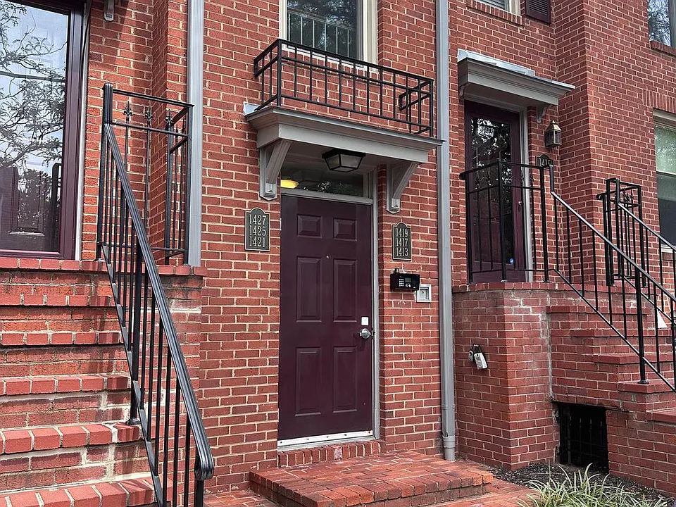 1413 Oronoco St #1413