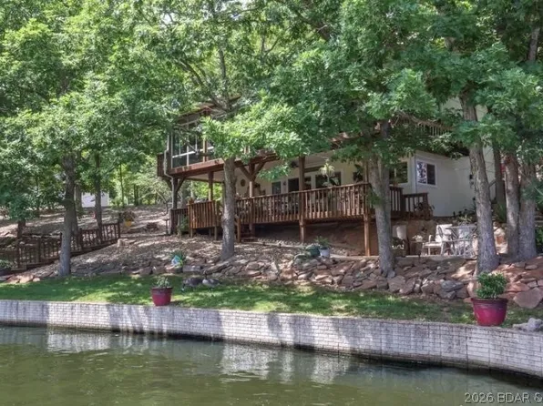 34038 Ivy Bend Rd, Stover, MO 65078