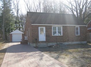 2406 Curry Rd, Schenectady, NY 12303