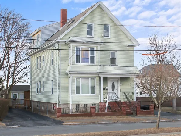 201-203 Buchanan St, New Bedford, MA 02746
