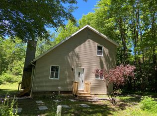 77 Penn Spring Dr, Jim Thorpe, PA 18229