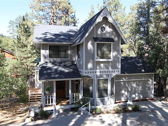 2nd image of 780 Kern Ave