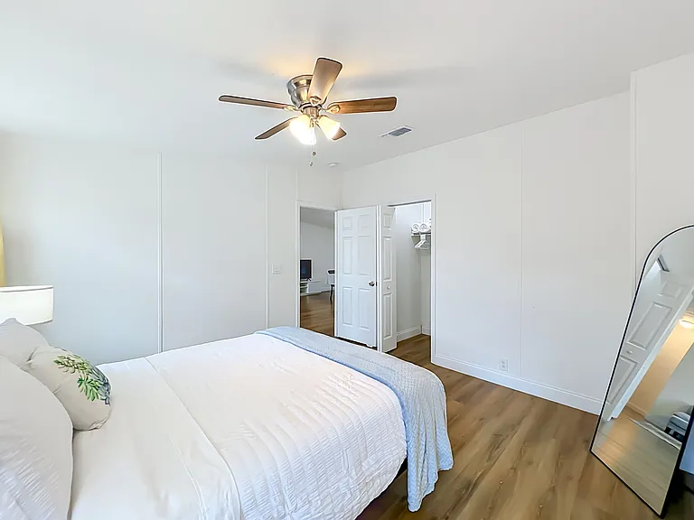 1430 Hilltop Rd — Photo 8