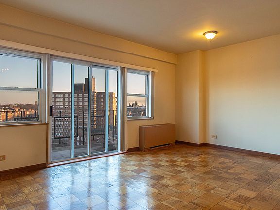 5th image of 7235 112th St APT 14F