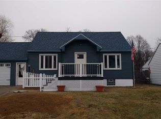 1022 Riggi Ave, Schenectady, NY 12303