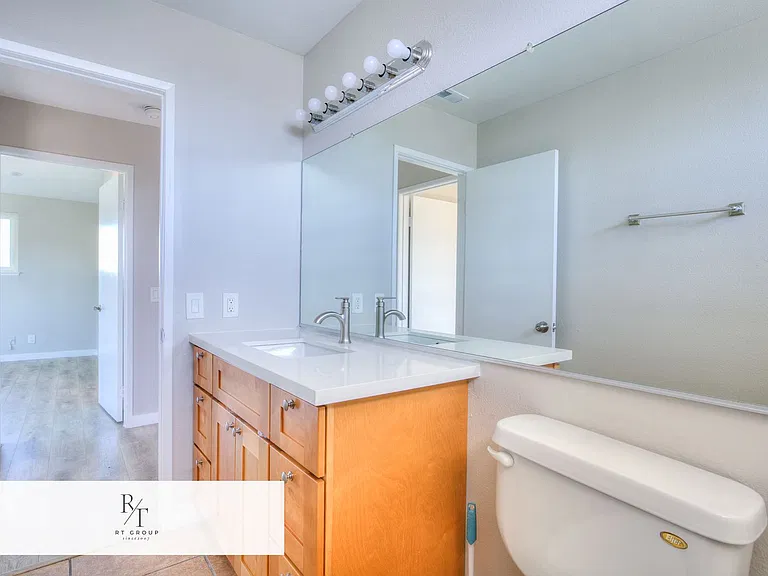15326 Swarens Ct — Photo 29