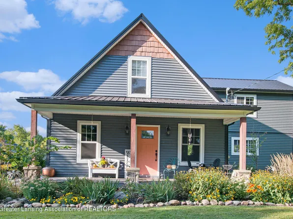 2948 White Rd, Cement City, MI 49233