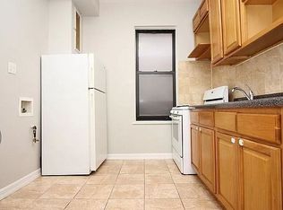 570 Albany Ave APT 3A, Brooklyn, NY 11203