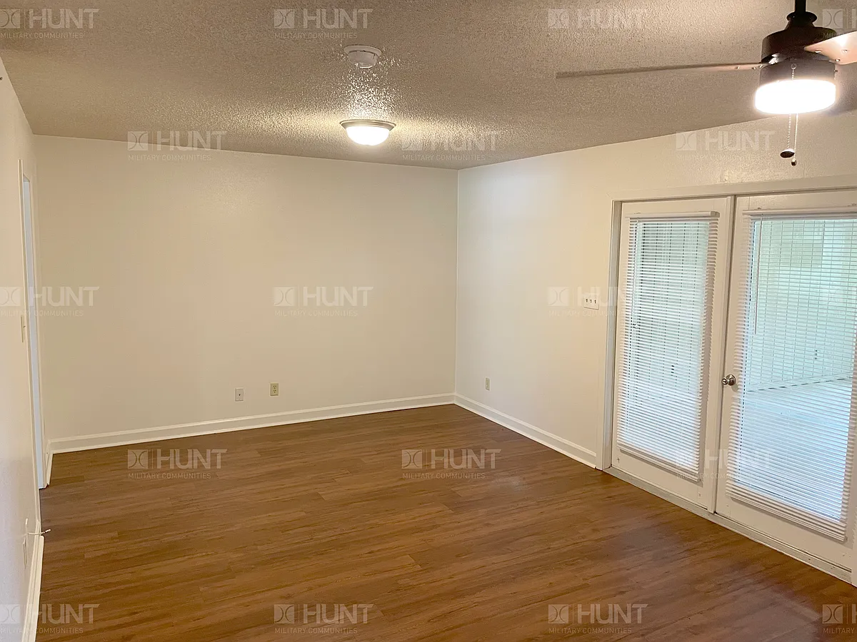 Building Photo - 1425B White Ct