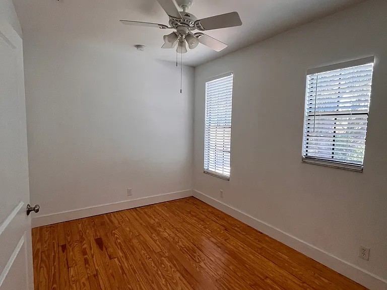 216 S Edison Ave — Photo 9
