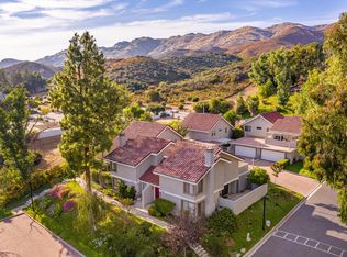 1061 Thistlegate Rd, Oak Park, CA 91377