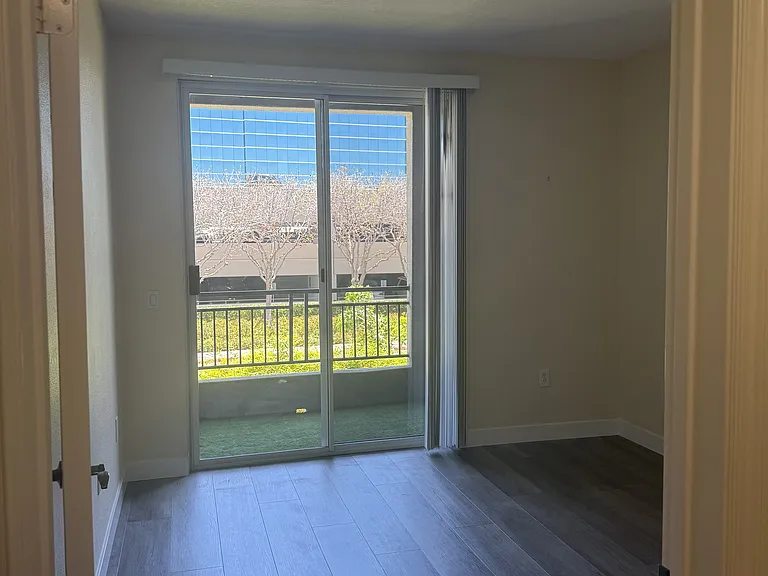 4175 Executive Dr #G206 — Photo 12