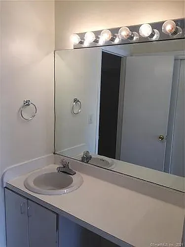 140 Kane St #B1 — Photo 14