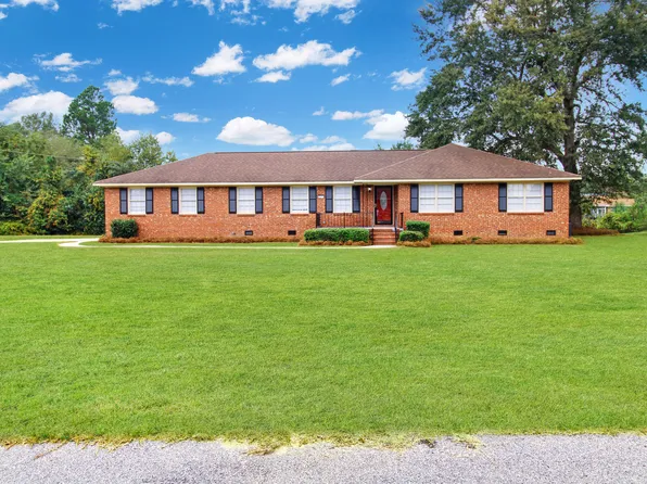 696 Alexander Dr, Orangeburg, SC 29118