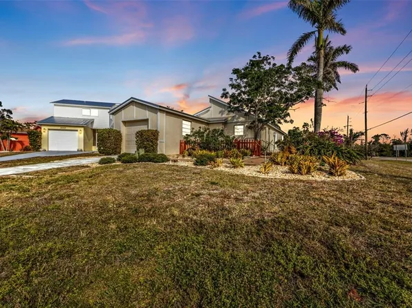 3114 Magdalina Dr, Punta Gorda, FL 33950