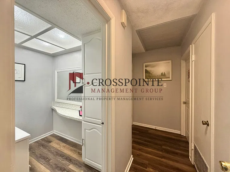 2741 Amy Ln — Photo 12