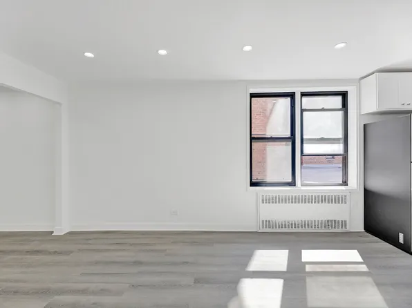 61 Oliver Street image 20 of 26